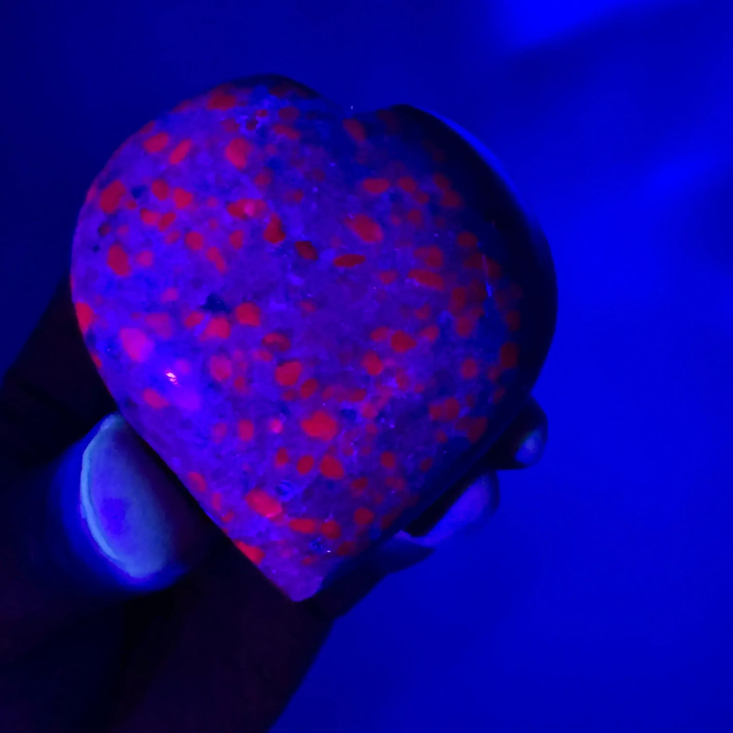 Cianita con Rubí corazón - Munay Minerales Palma de Mallorca Spain 