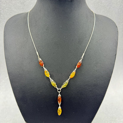 Colgante de ambar báltico en plata de ley - Munay Minerales Palma de Mallorca Spain 