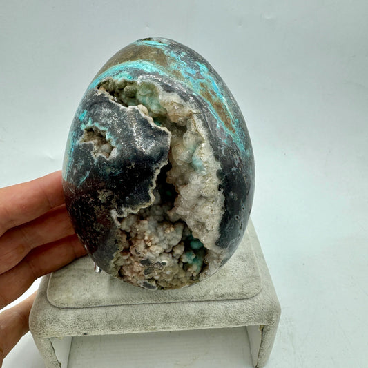 Crisocola huevo 1,6 kg. Munay Minerales Mallorca - MUNAY MINERALES MALLORCA