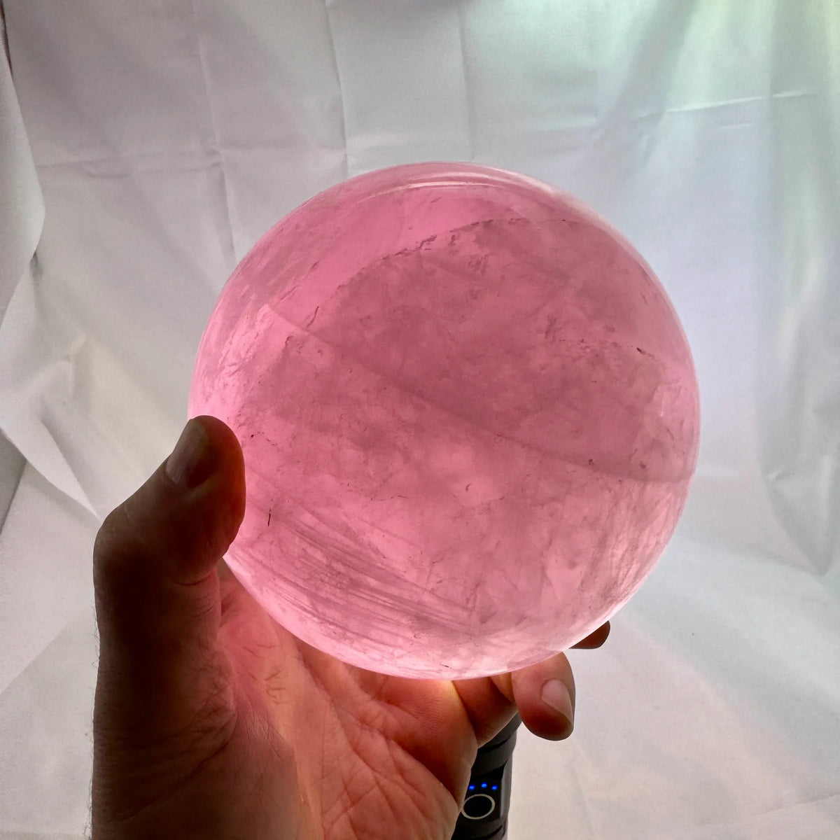 Cuarzo rosa esfera 13 cm. Y 3,4 kg. Munay Minerales Mallorca - MUNAY MINERALES MALLORCA