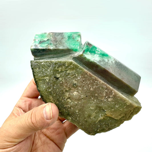 Esmeralda grupo en matriz 881 gr. - MUNAY MINERALES MALLORCA