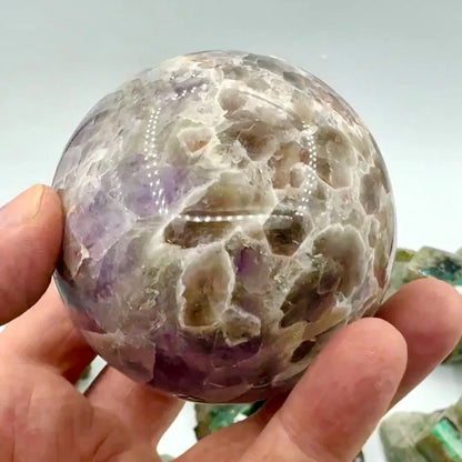 Prasiotrino esfera 7,8 cm. y 630 gr. - MUNAY MINERALES MALLORCA