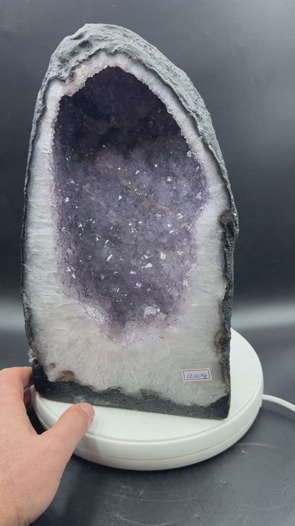 Geoda de amatista 12 kg.