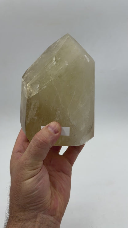 Citrino natural pulido 1,9 kg. Munay Minerales Mallorca