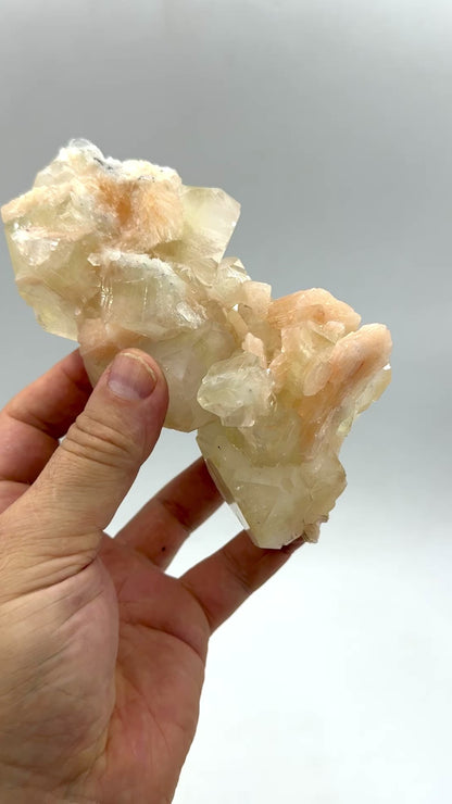 Apofilita con estilbita Munay Minerales Mallorca