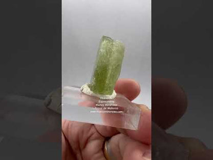 Hiddenita Espodumena verde