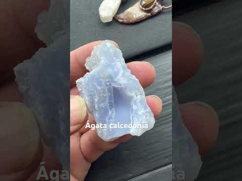Ágata calcedonia banda azul en bruto - Munay Minerales Palma de Mallorca Spain 