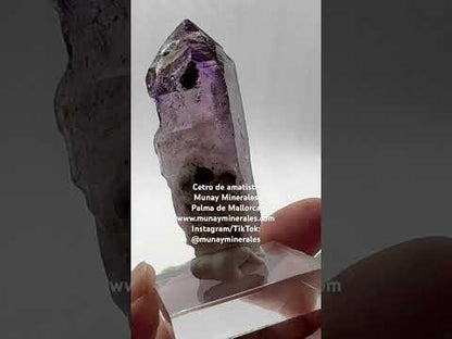 Cetro de amatista con hematitas