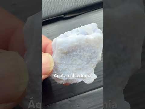 Ágata calcedonia banda azul en bruto - Munay Minerales Palma de Mallorca Spain 