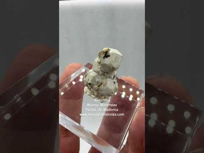 Zeolita var. Analcima