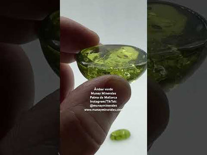 Ámbar verde colombiano cabujón