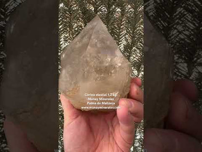 Citrino elestial natural 1,2 kg.