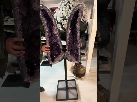 (Consultar precio)Geoda de amatista alas de ángel mariposa 45 kg. - Munay Minerales Palma de Mallorca Spain 