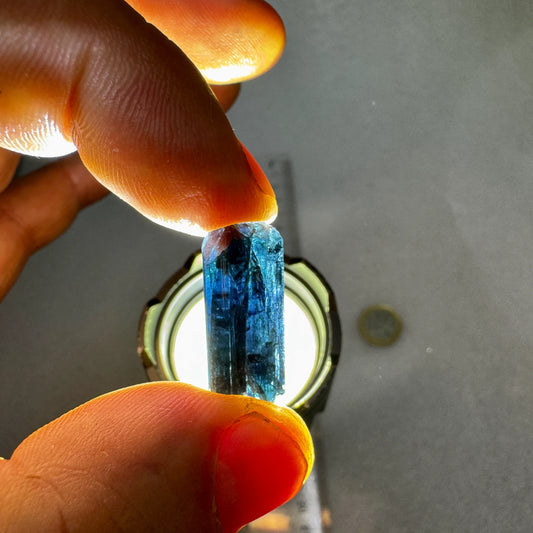 Turmalina azul indicolita indigolita - MUNAY MINERALES MALLORCA