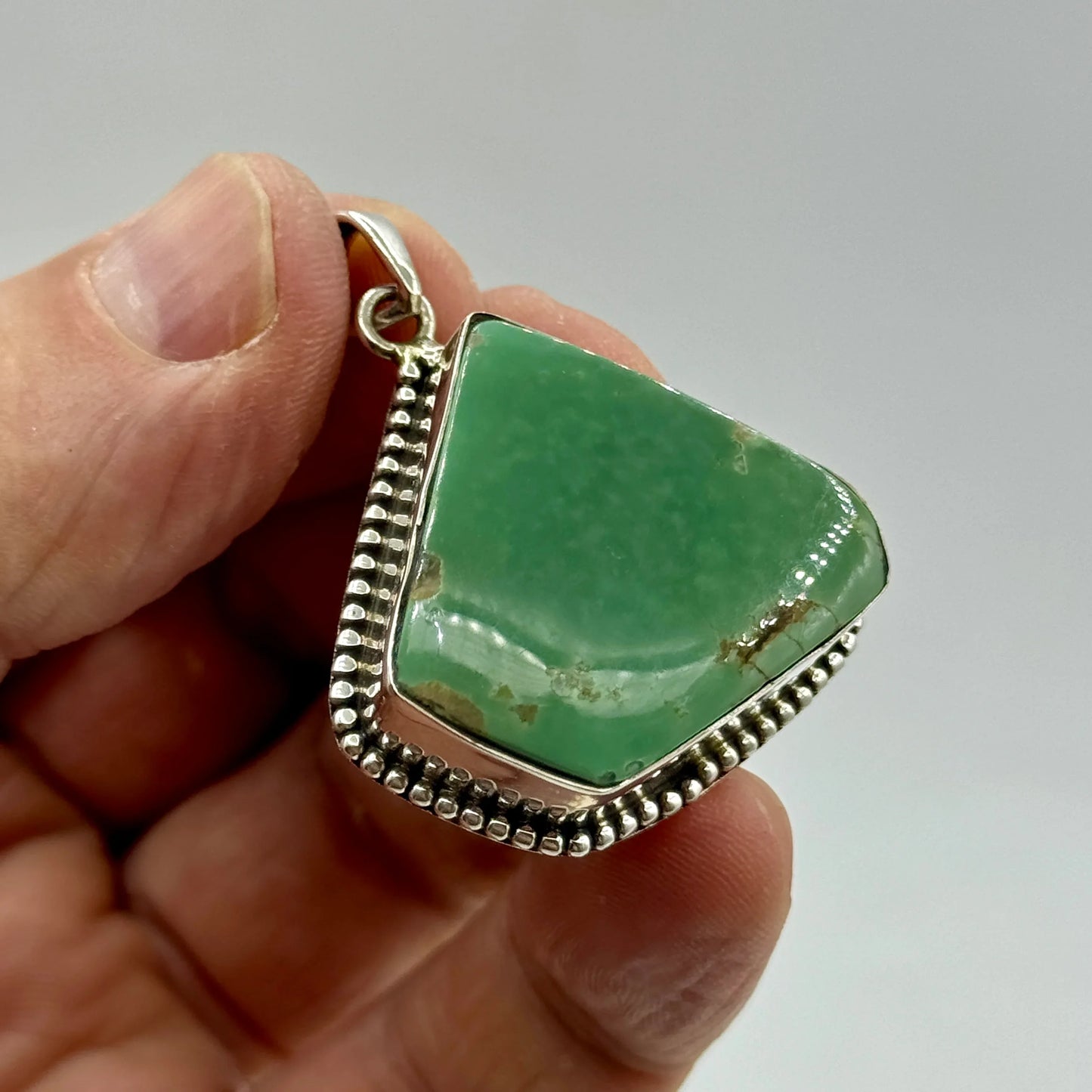 Turquesa colgante en plata de ley - MUNAY MINERALES MALLORCA